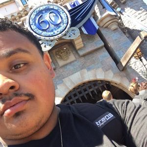 Meet your Posher, Caleb